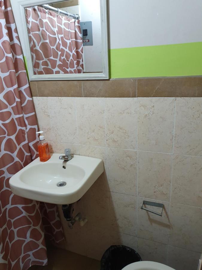 Hotel Kasa Kamelot Central ケツァルテナンゴ エクステリア 写真