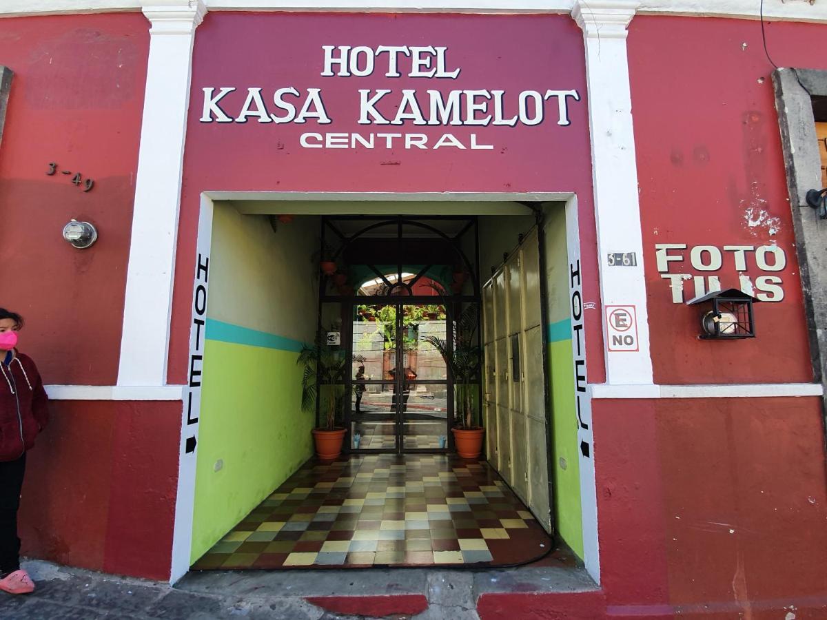 Hotel Kasa Kamelot Central ケツァルテナンゴ エクステリア 写真